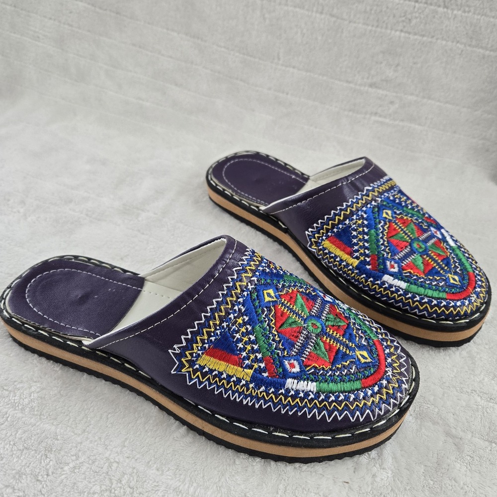 W for Women Multicolor Embroidered Athletic Shoes